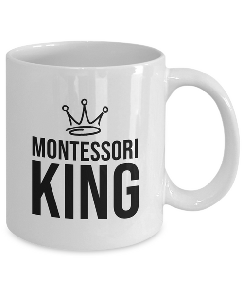 Grandpa Knows Everything - Montessori King Mug